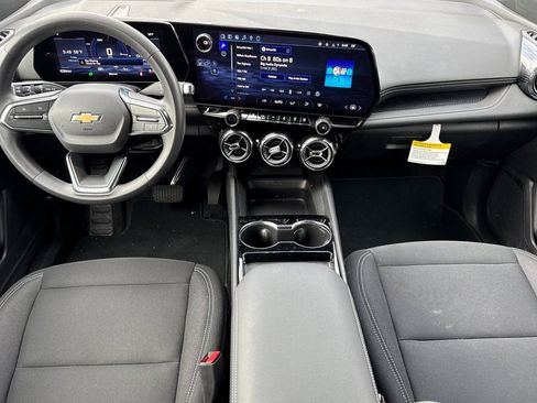 Used 2026 Chevrolet Blazer EV LT FWD image 16