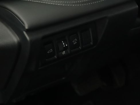 Used 2021 Subaru Outback Limited AWD/4WD image 9