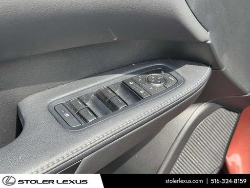 Used 2025 Lexus RX 350 Premium w/ Accessory Package AWD/4WD image 21