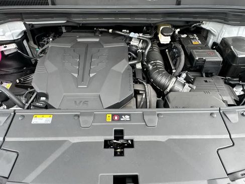 New 2026 Kia Carnival SX Prestige FWD image 12