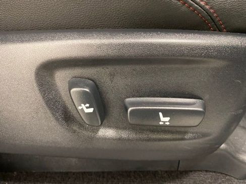 Used 2024 Toyota 4Runner TRD Off-Road Premium image 39