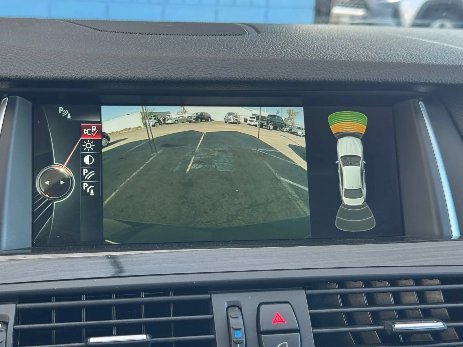 Used 2014 BMW 550i Sedan RWD image 35