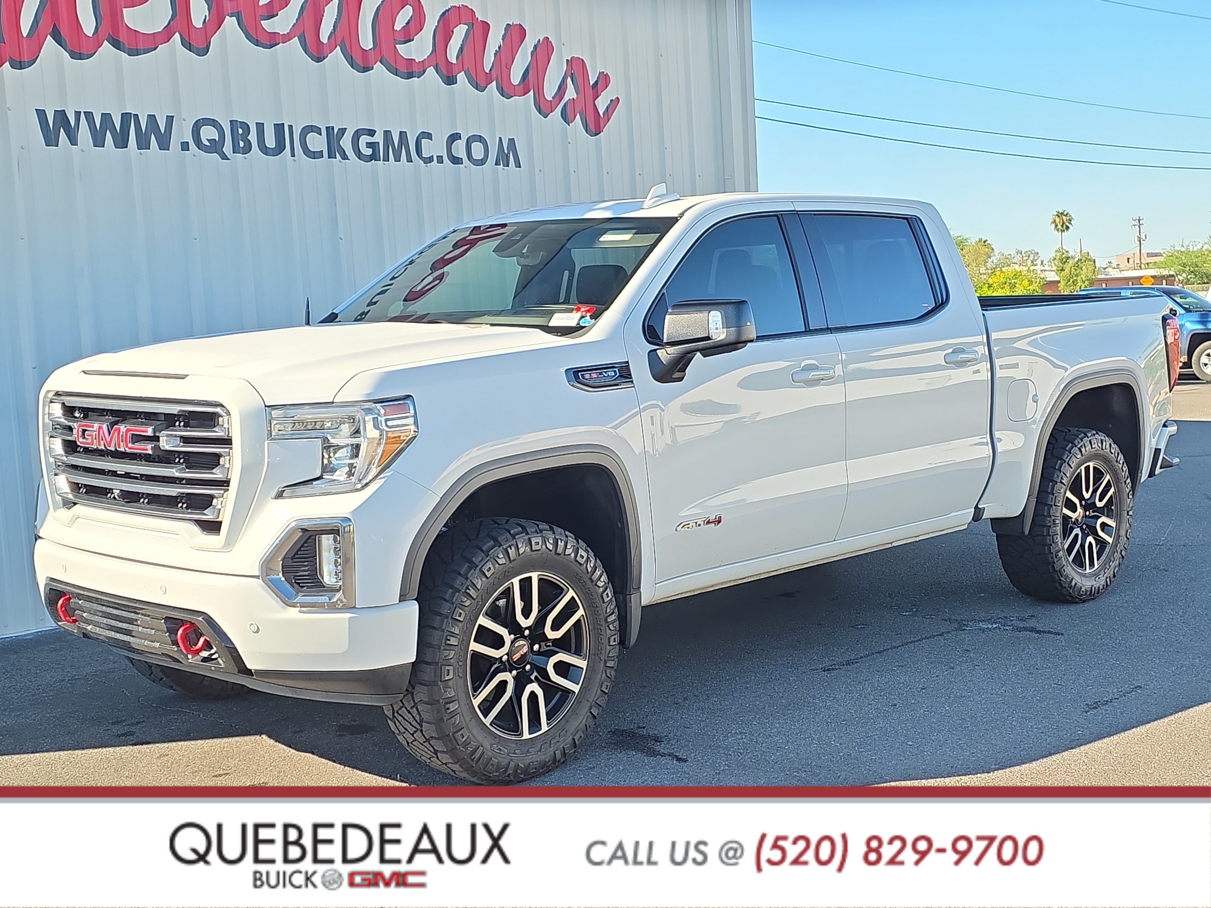 Used 2020 GMC Sierra 1500 AT4 w/ Technology Package AWD/4WD image 4