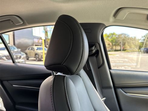 Certified 2023 MAZDA MAZDA3 s image 21