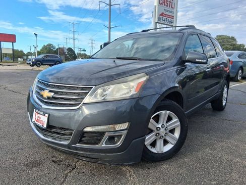 Used 2014 Chevrolet Traverse LT FWD image 1