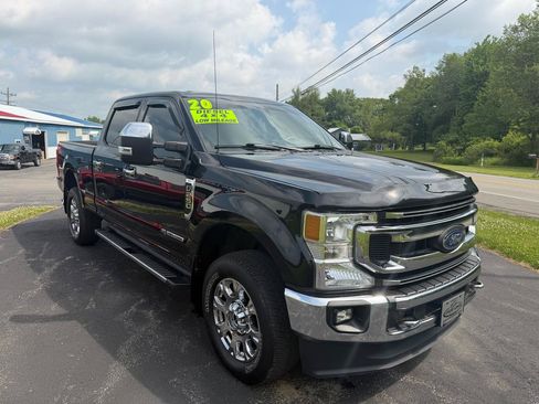 Used 2020 Ford F250 XLT w/ XLT Premium Package AWD/4WD image 3