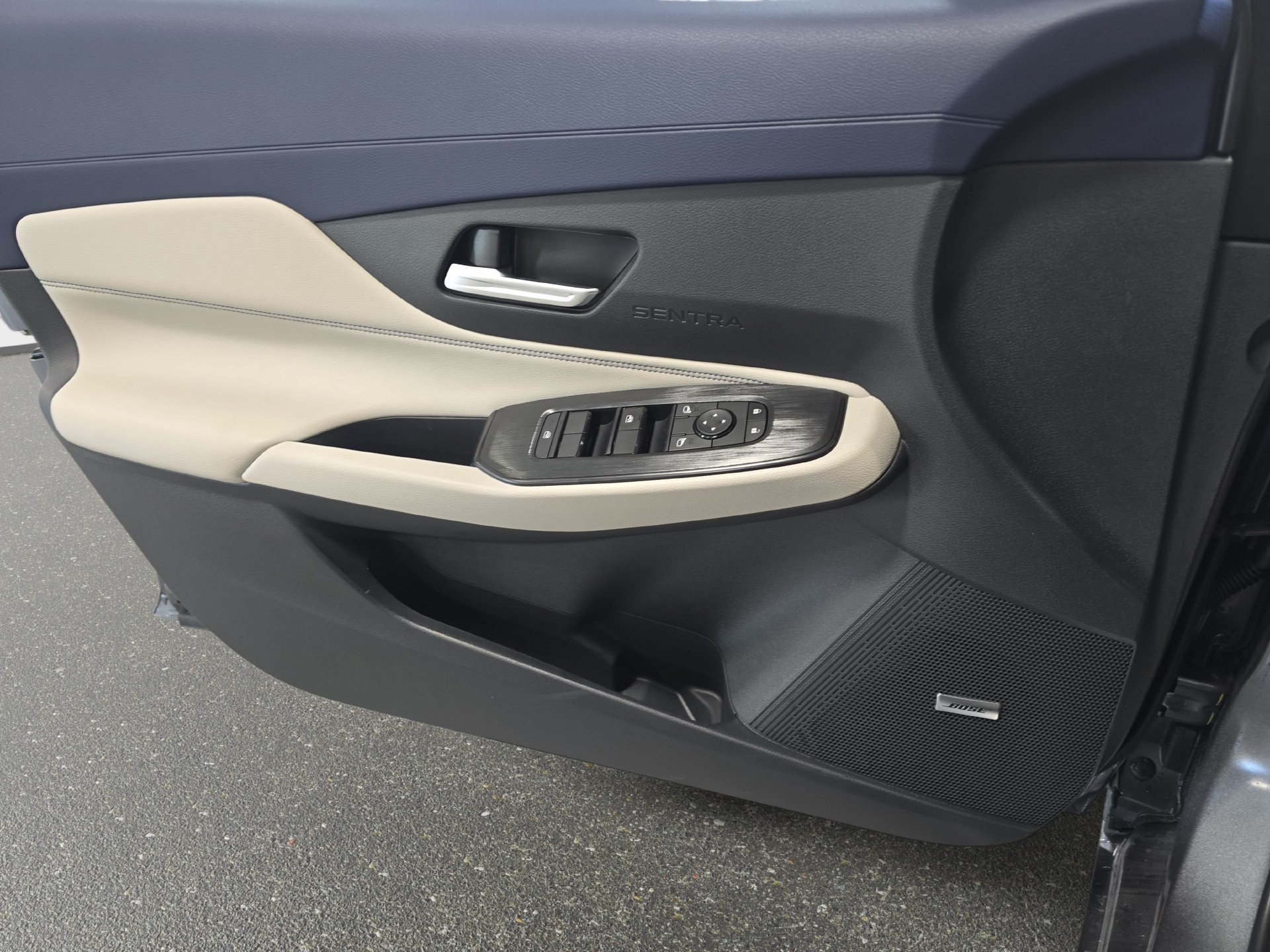 New 2026 Nissan Sentra SL w/ Floor Mat Package FWD image 22