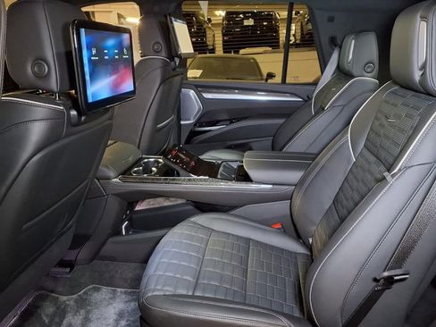 New 2026 Cadillac Escalade V AWD/4WD image 11