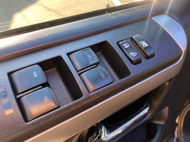 Used 2014 Toyota 4Runner SR5 Premium AWD/4WD image 13