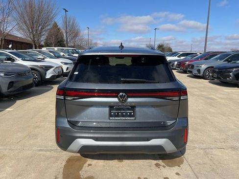 New 2026 Volkswagen Tiguan S image 5