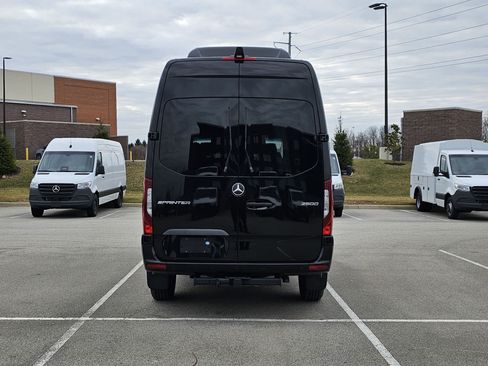 New 2025 Mercedes-Benz Sprinter 2500 image 4