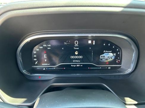 Used 2023 GMC Yukon XL SLT image 22