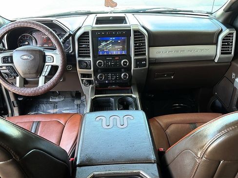 Used 2021 Ford F350 King Ranch w/ King Ranch Ultimate Package AWD/4WD image 7