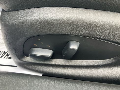 Used 2020 Chevrolet Camaro LS RWD image 11