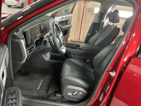 Certified 2026 Hyundai Santa Fe SEL w/ Tow & Go Package image 11