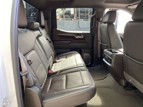 Used 2024 GMC Sierra 1500 Denali AWD/4WD image 17