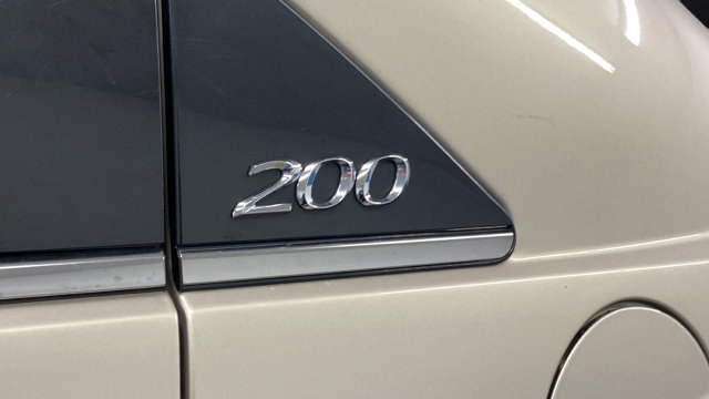 Used 2014 Chrysler 200 Limited FWD image 34
