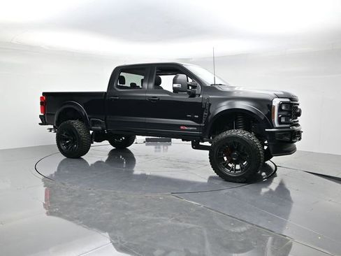 New 2025 Ford F250 XLT w/ Black Appearance Package image 4