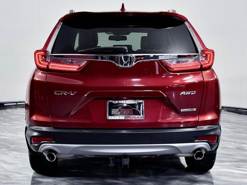 Used 2018 Honda CR-V Touring image 8