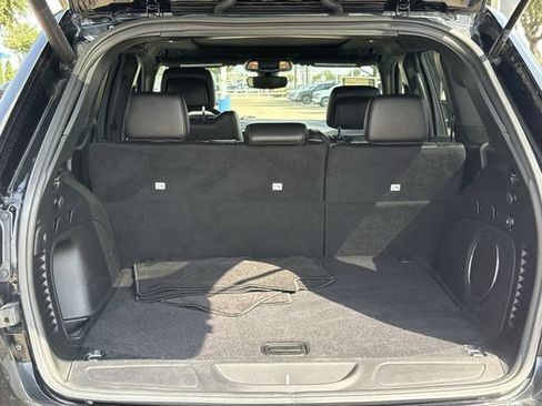 Used 2022 Jeep Grand Cherokee Limited w/ Tech Group RWD image 33