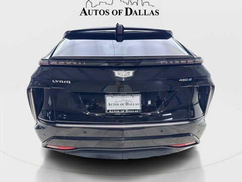 Used 2024 Cadillac Lyriq Luxury RWD image 7