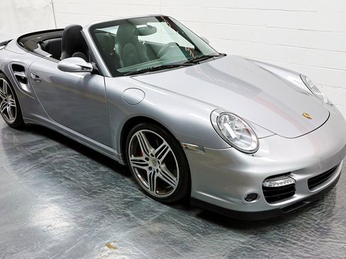 Used 2008 Porsche 911 Turbo image 44