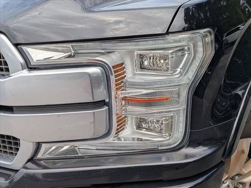 Used 2018 Ford F150 Platinum w/ Equipment Group 701A Luxury AWD/4WD image 2