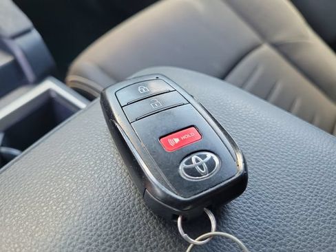 Used 2024 Toyota Tacoma TRD Off-Road AWD/4WD image 34