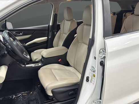 Used 2023 Subaru Ascent Limited image 9