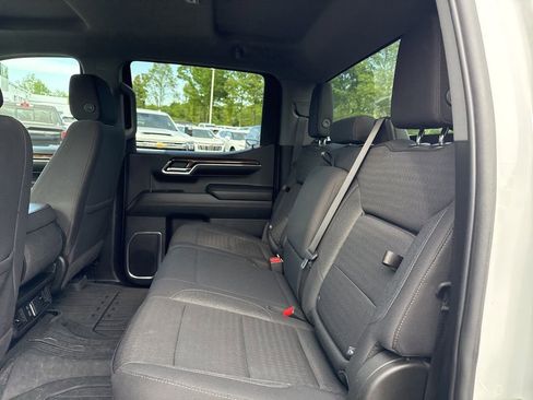 Used 2024 GMC Sierra 1500 Elevation w/ LPO, Elevation Black Package image 12