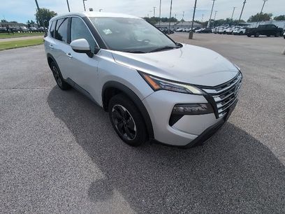 Used 2024 Nissan Rogue SV
