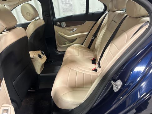 Used 2021 Mercedes-Benz C 300 4MATIC Sedan image 16