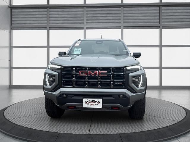 Used 2025 GMC Canyon AT4 w/ AT4 Premium Package AWD/4WD image 9