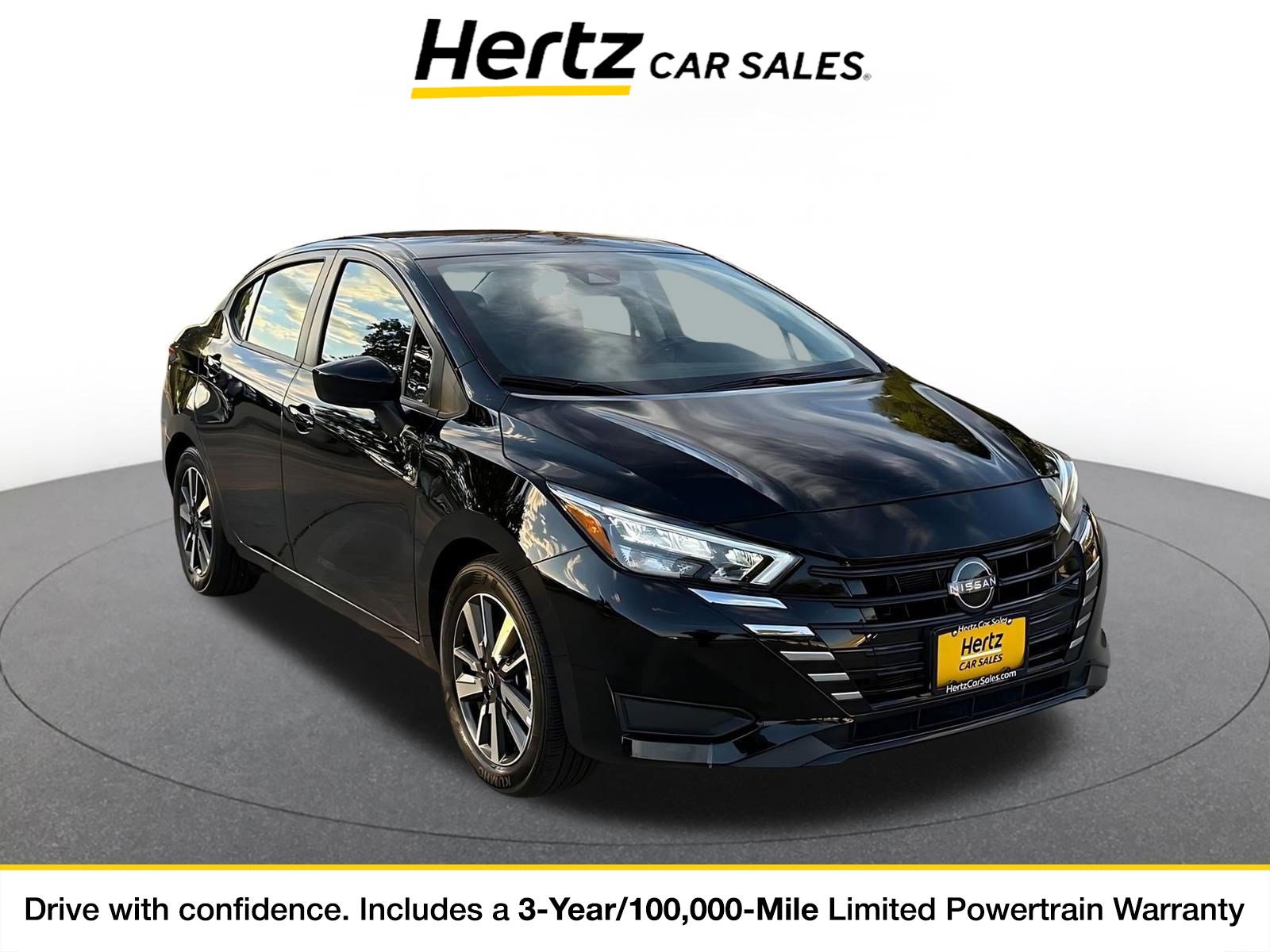 Used 2025 Nissan Versa SV FWD image 1
