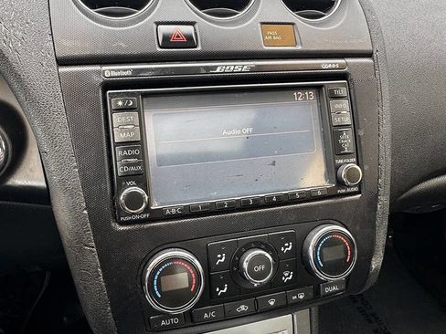 Used 2009 Nissan Altima 3.5 SE w/ Premium Pkg image 14