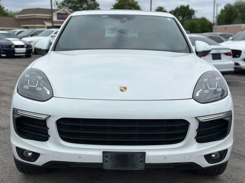 Used 2016 Porsche Cayenne AWD/4WD image 3