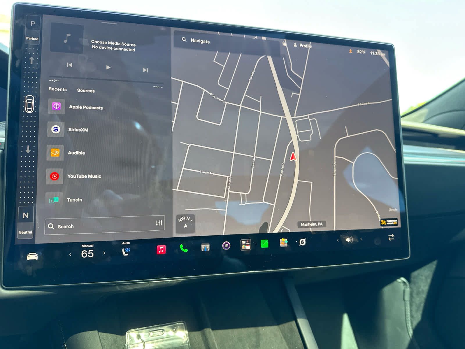 Used 2026 Tesla Model S Plaid AWD/4WD image 16