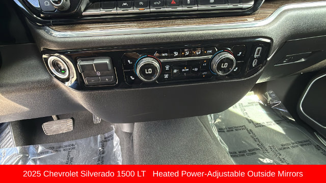 Used 2025 Chevrolet Silverado 1500 LT AWD/4WD image 14