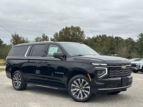 New 2026 Chevrolet Suburban High Country w/ Sun And Tow Package image 3