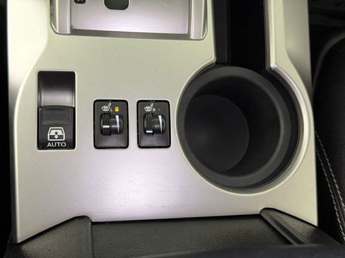 Used 2015 Toyota 4Runner SR5 Premium image 35