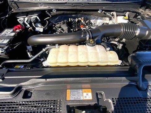 Certified 2025 Ford Expedition Max Active image 9