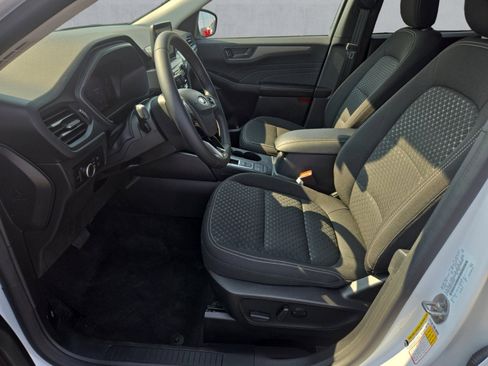 Certified 2023 Ford Escape Active image 11