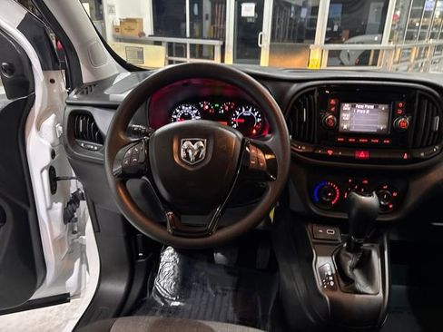 Used 2022 RAM ProMaster City Tradesman image 15