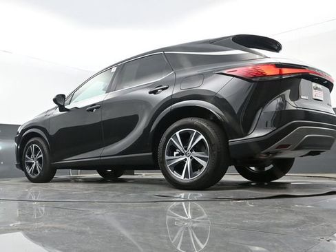 Used 2025 Lexus RX 350 FWD w/ Technology Package image 24