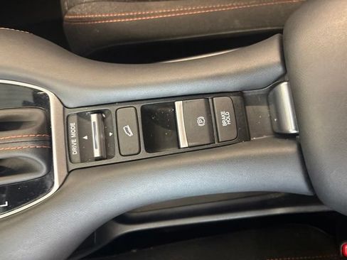 Used 2025 Honda HR-V Sport image 44