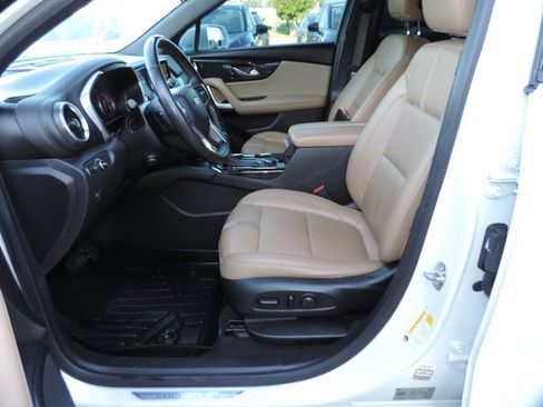 Used 2020 Chevrolet Blazer Premier w/ Driver Confidence II Package FWD image 20