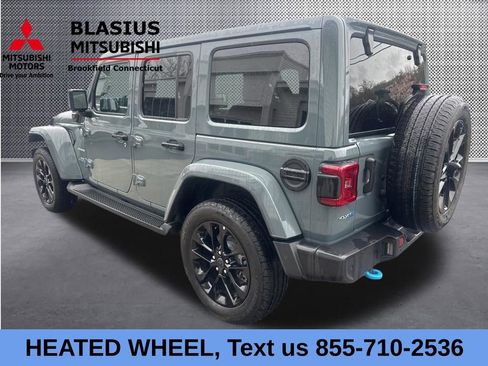 Used 2024 Jeep Wrangler Unlimited Sahara w/ Safety Group AWD/4WD image 11