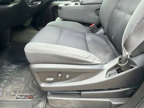 Used 2014 Chevrolet Silverado 1500 LT w/ LT Convenience Package AWD/4WD image 16