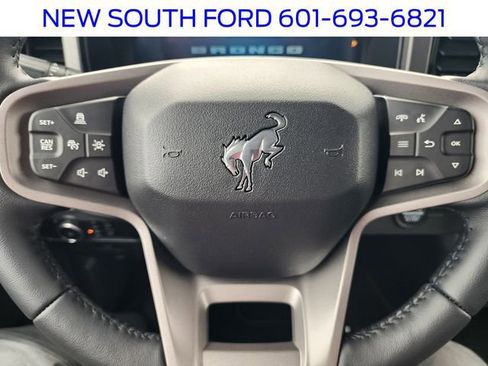 New 2026 Ford Bronco Badlands image 23