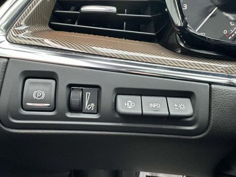 Used 2021 Cadillac XT5 Sportv w/ Platinum Package AWD/4WD image 73